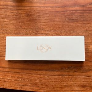 Brand New Lenox True Love 2 piece Dessert Set